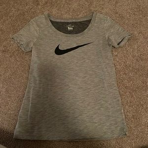 nike gray workout top